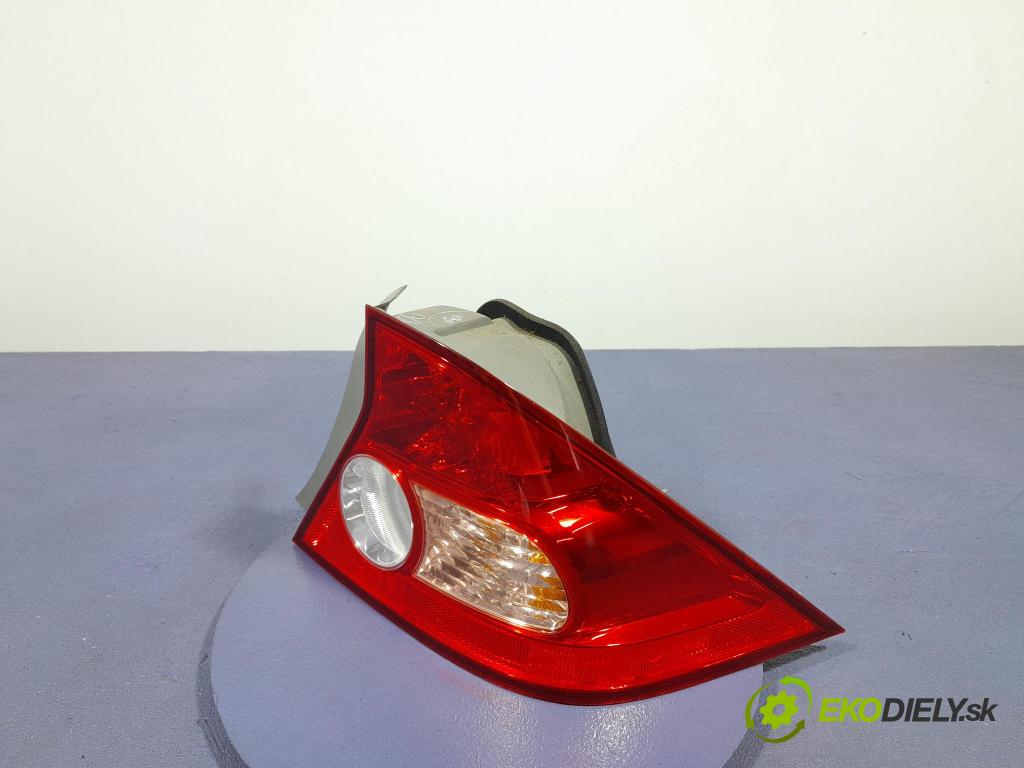 Honda Civic 2004 svetlo / reflektor zad Prava: Vonkajsia: