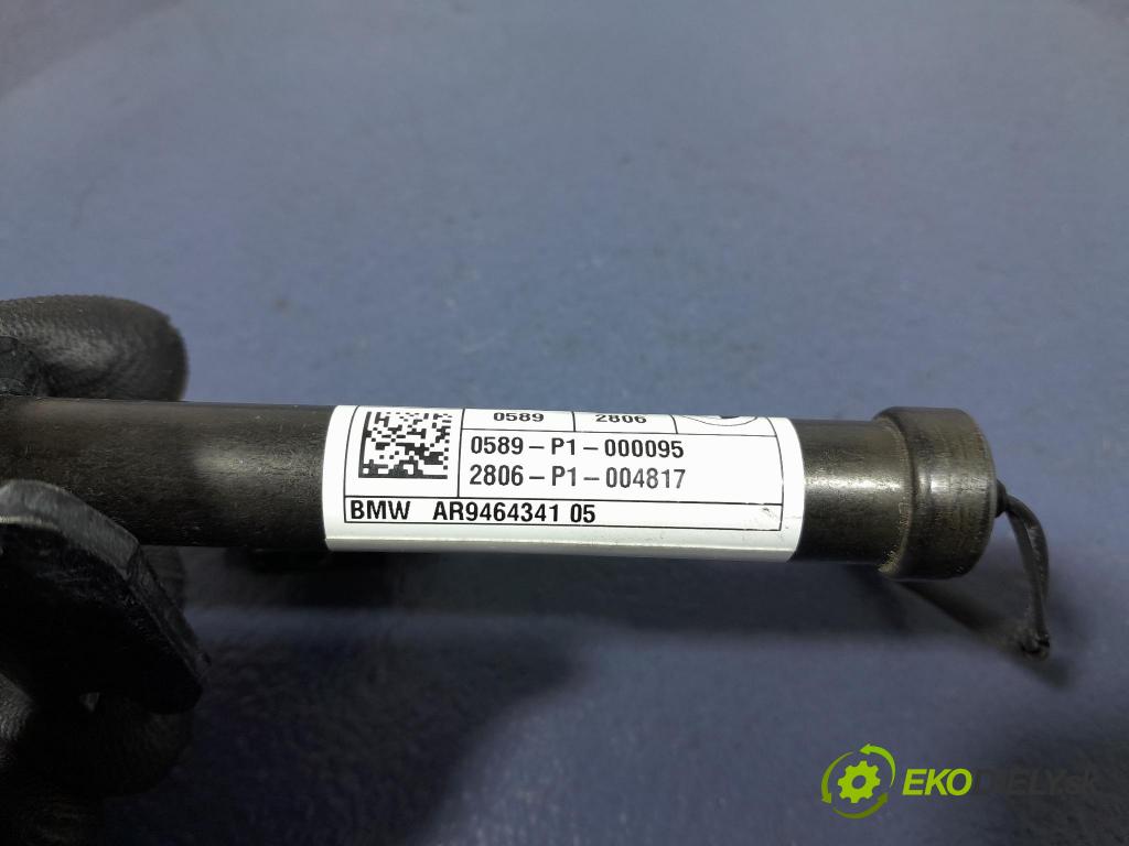 Bmw Seria 5 0 Závěs: masky: 9464341