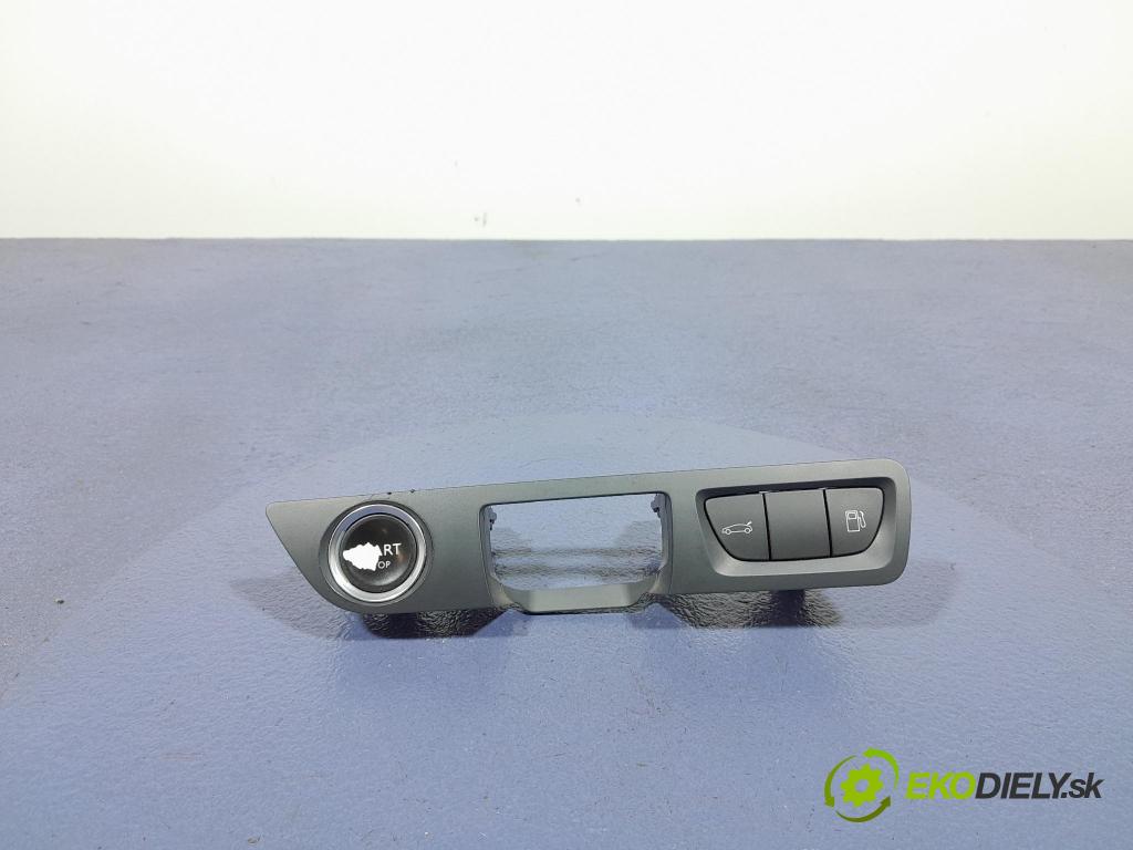 Peugeot 508 2011 kryt Plast: Interiéry: 9686450377