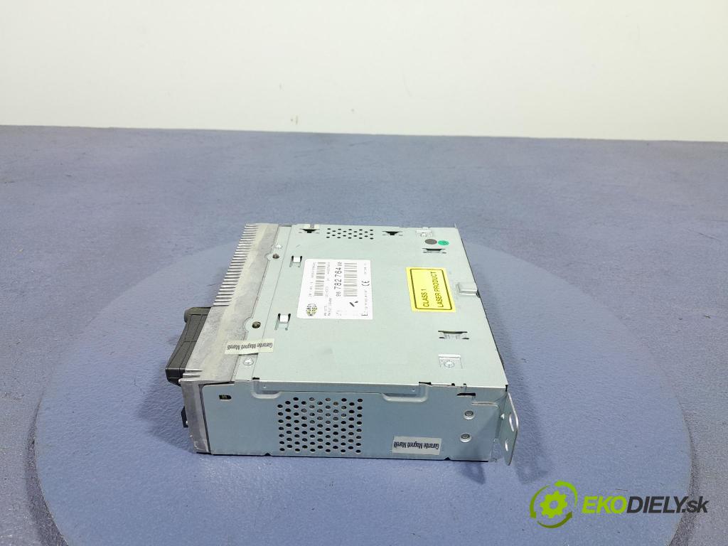 Peugeot 508 2011 Radio I Navigace: 9678276480