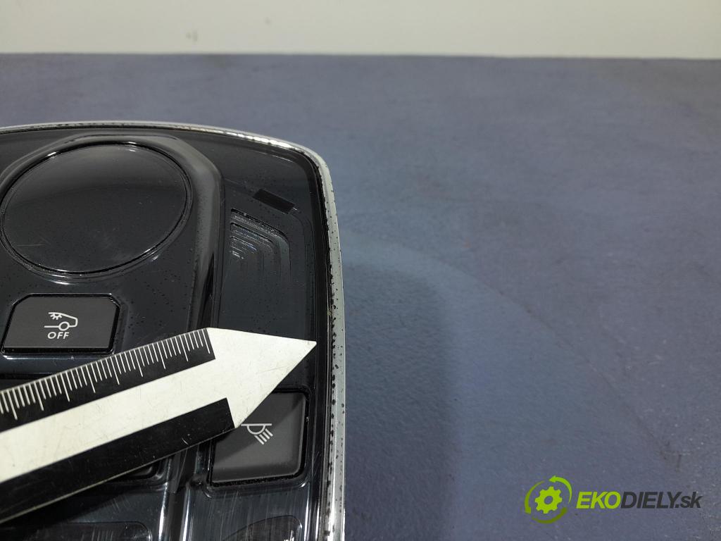 Peugeot 508 2011 Lampy Uvnitř 96884866XT
