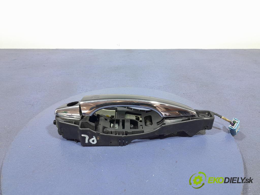 Peugeot 508 2011 rukoväť Predné ľavá