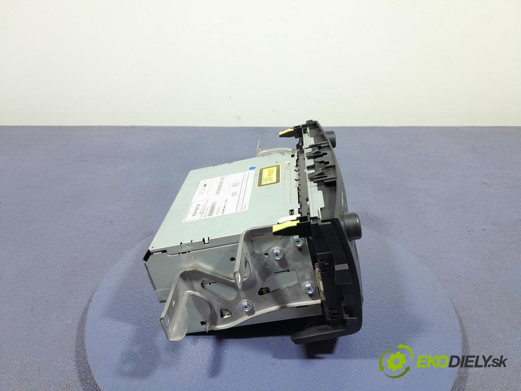 Toyota Rav4 2007 Radio I Navigácia: 86120-42240