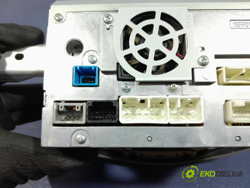 Toyota Rav4 2007 Radio I Navigace: 86120-42240