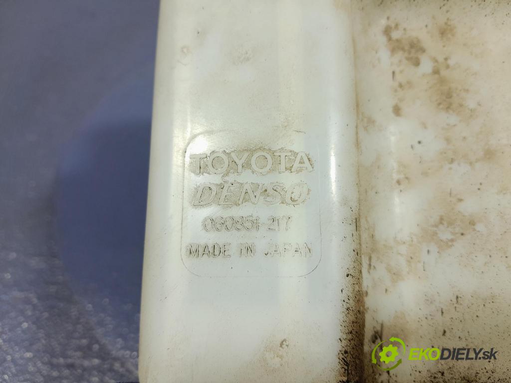 Toyota Rav4 2007 nádržka Podložka: 060851-217