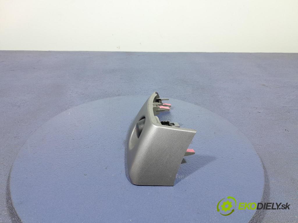 Toyota Rav4 2007 kryt Plast: Interiéry: 55412-42060