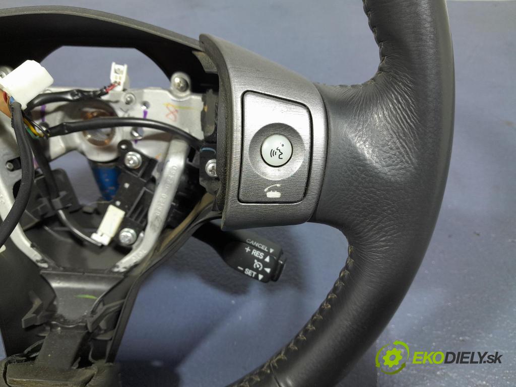 Toyota Rav4 2007 volant GS120-02460