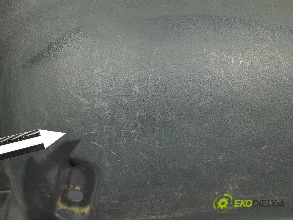 Toyota Rav4 2007 Čalounictví: kufra: 64740-42050