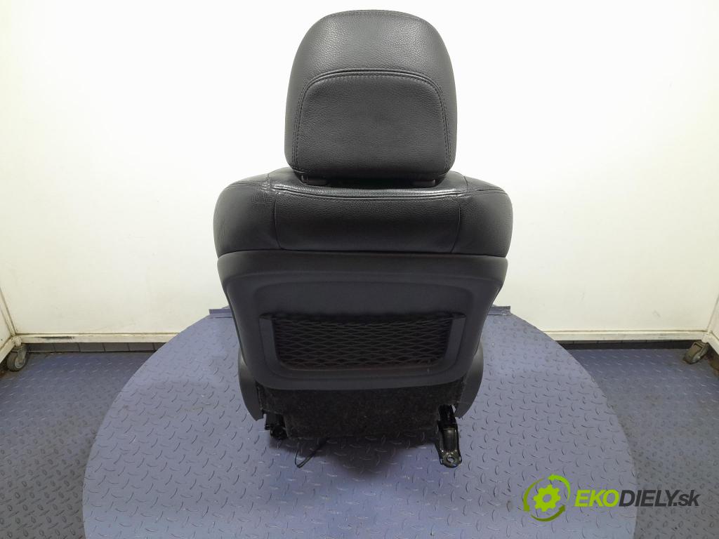 Toyota Rav4 2007 Sedačka spolujazdca