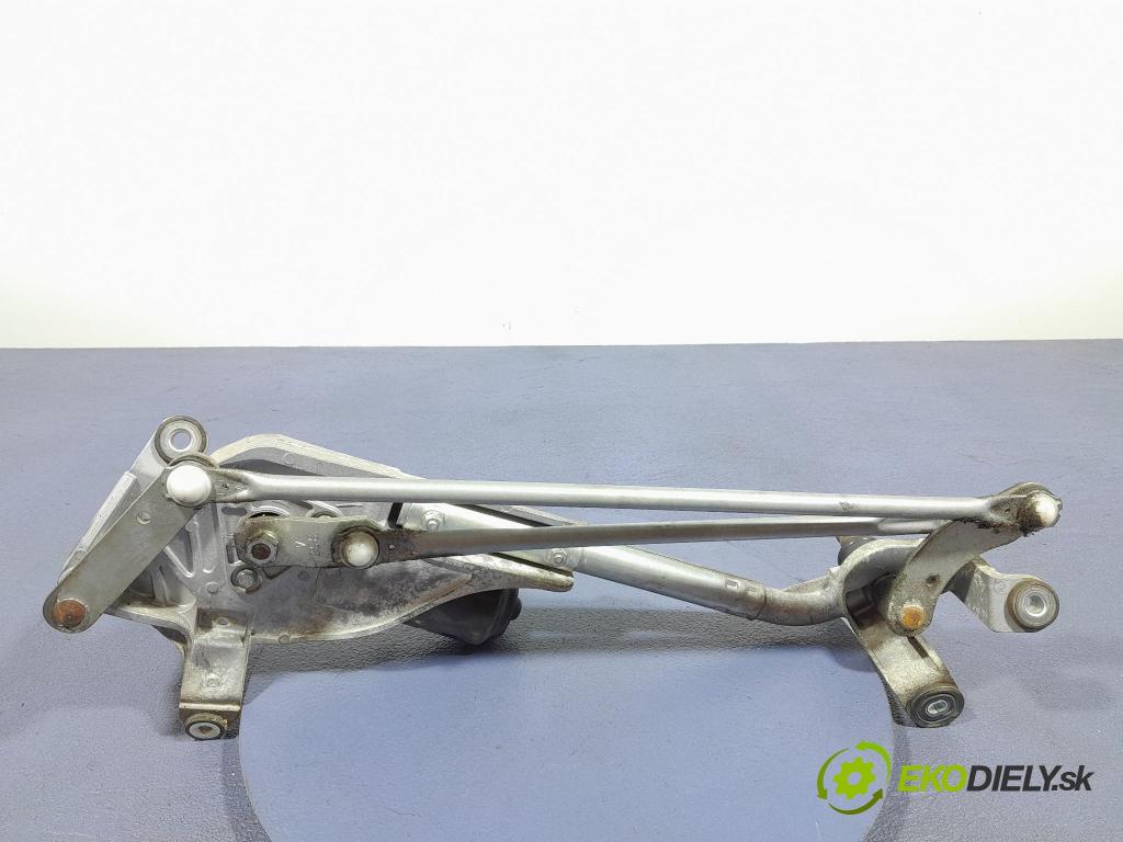 Honda Accord 2015 mechanizmus motor: Stierače: Predné