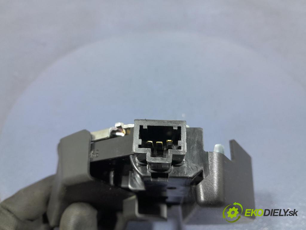 Honda Accord 2015 zámok Klapky: kufra: