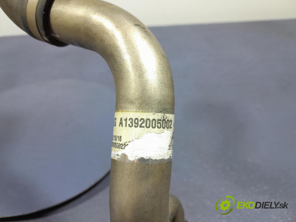 Mercedes Sl-klasa 2023 rúrka Chladič: A1392005202