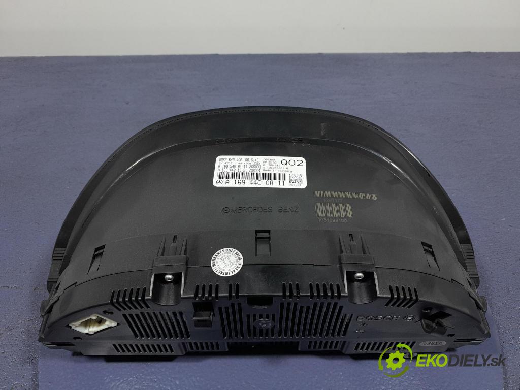 Mercedes A-klasa 2009 Přístrojová deska A1694400811