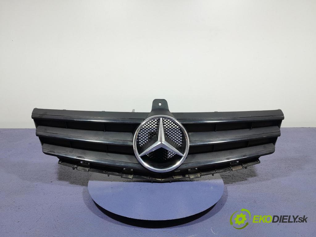 Mercedes A-klasa 2009 miežka / Gril: A1698801583