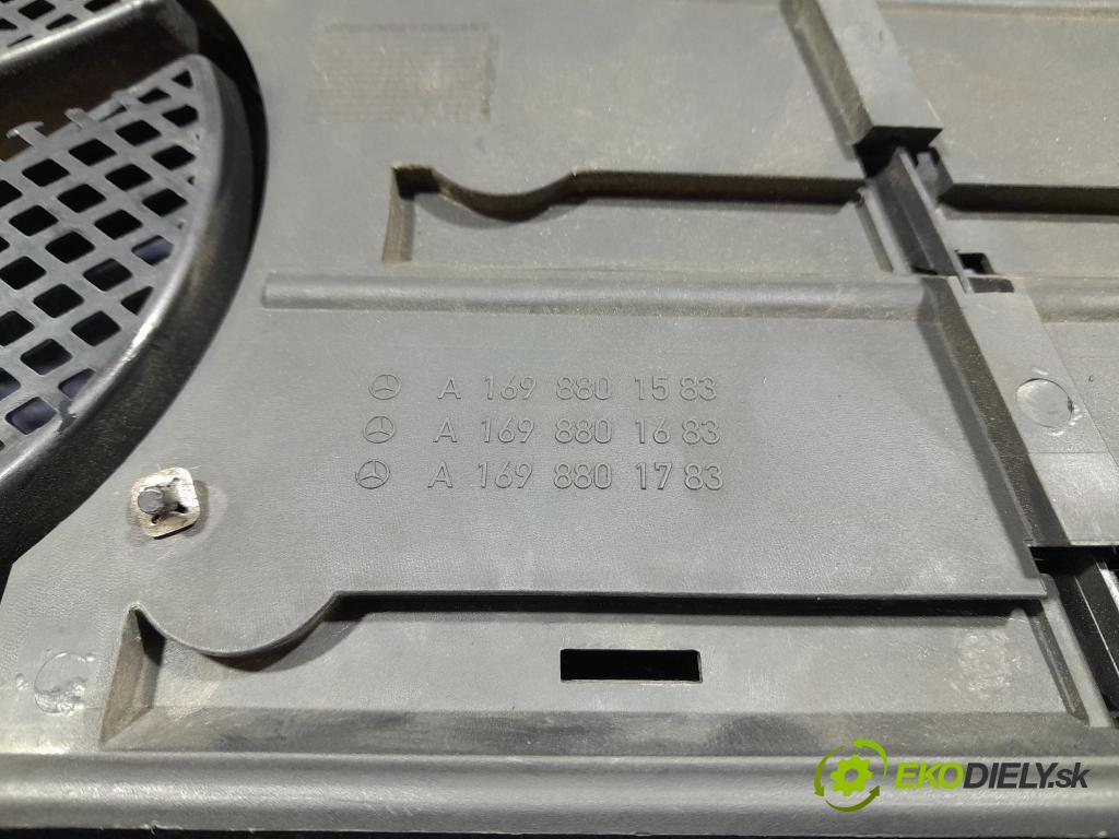 Mercedes A-klasa 2009 miežka / Gril: A1698801583