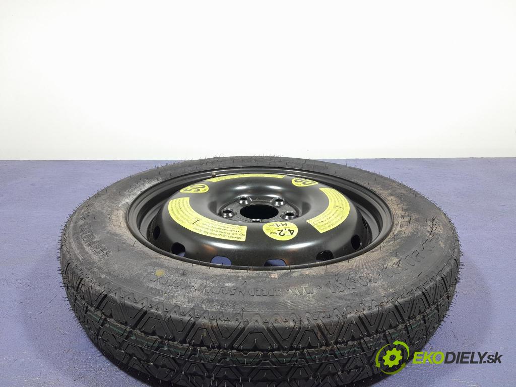 Mercedes A-klasa 2009 koleso Prístup: 1694000802