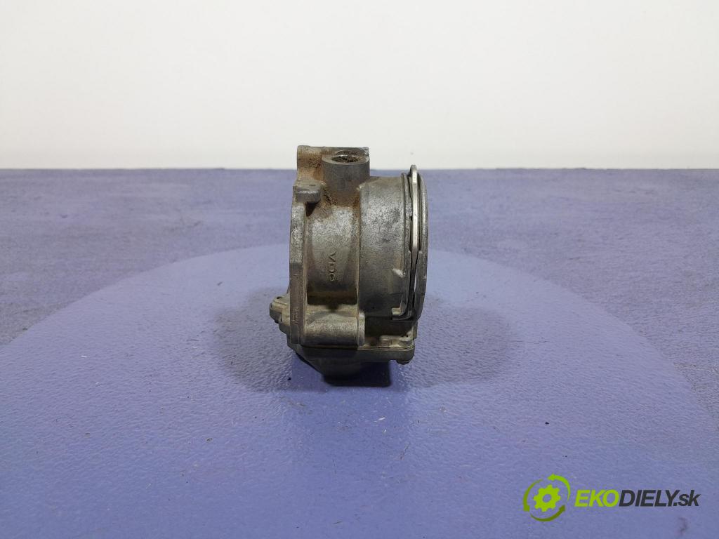 Vw Passat 2006 klapka 03G128063A