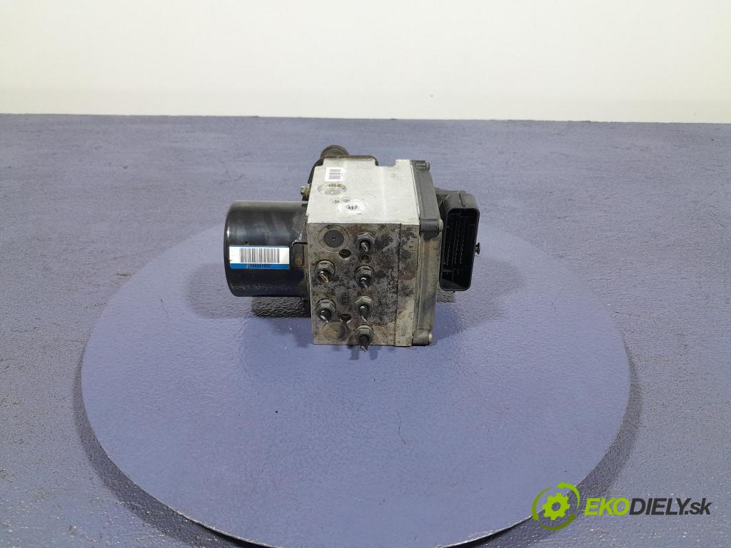 Vw Passat 2006 čerpadlo ABS x 3C0614095P