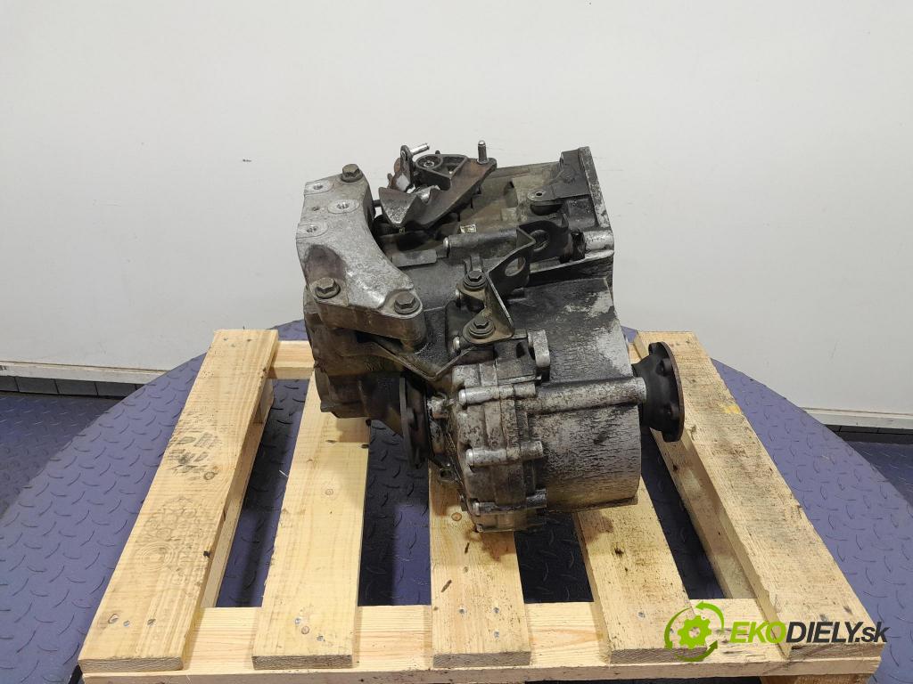 Vw Passat 2006 převodovka Ozubené kola: Manualna HDV