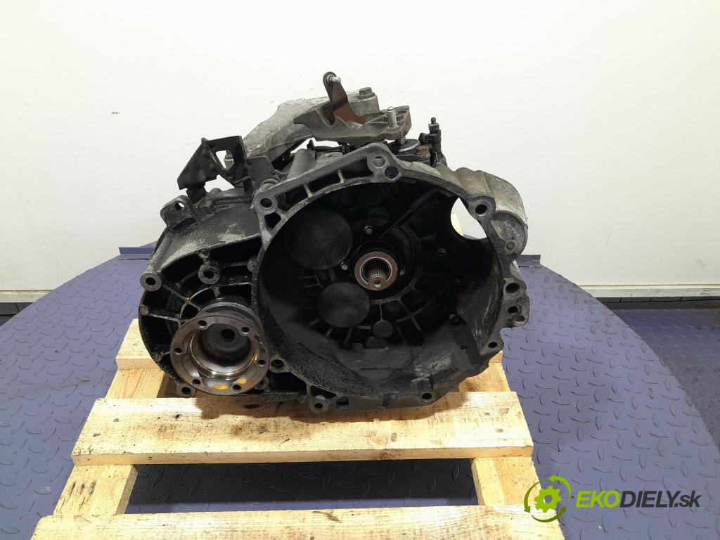 Vw Passat 2006 prevodovka Manualna HDV