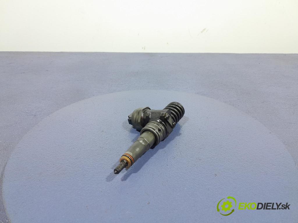 Vw Passat 2006 vstrek 038130073BQ