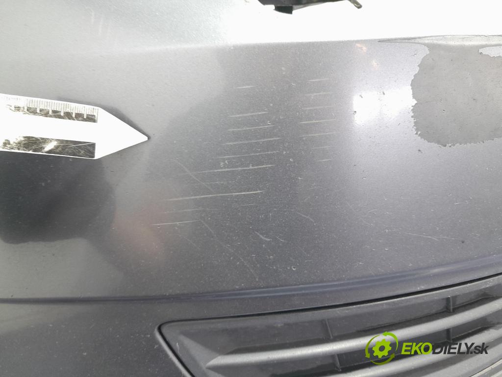 Volvo V50 2008 nárazník Predné