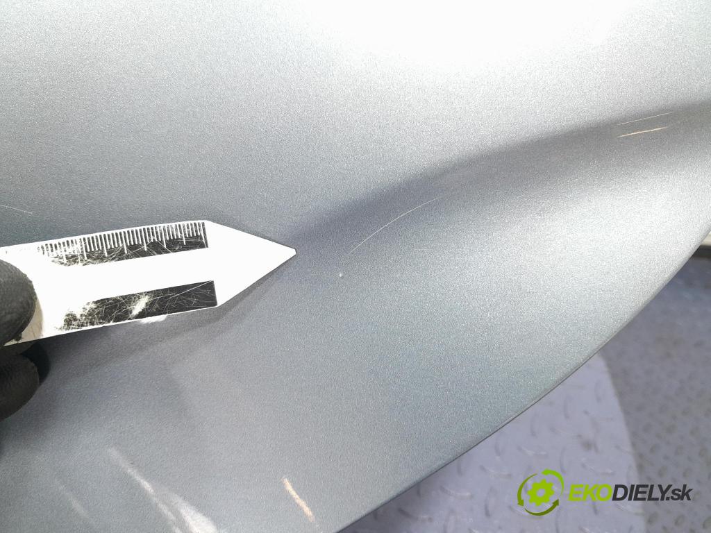 Seat Altea 2006 dvere zad Vľavo: 
