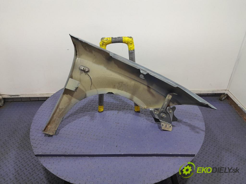 Seat Altea 2006 blatník Predné Vľavo: