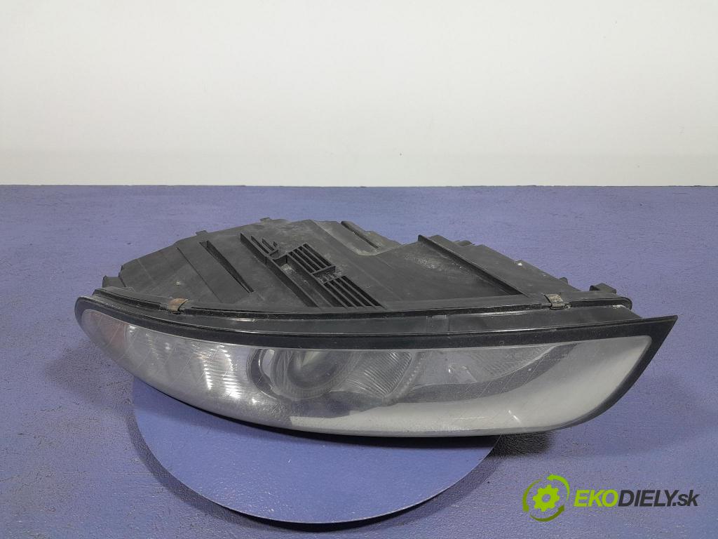 Volvo V50 2008 Reflektor: Vľavo: 31265694