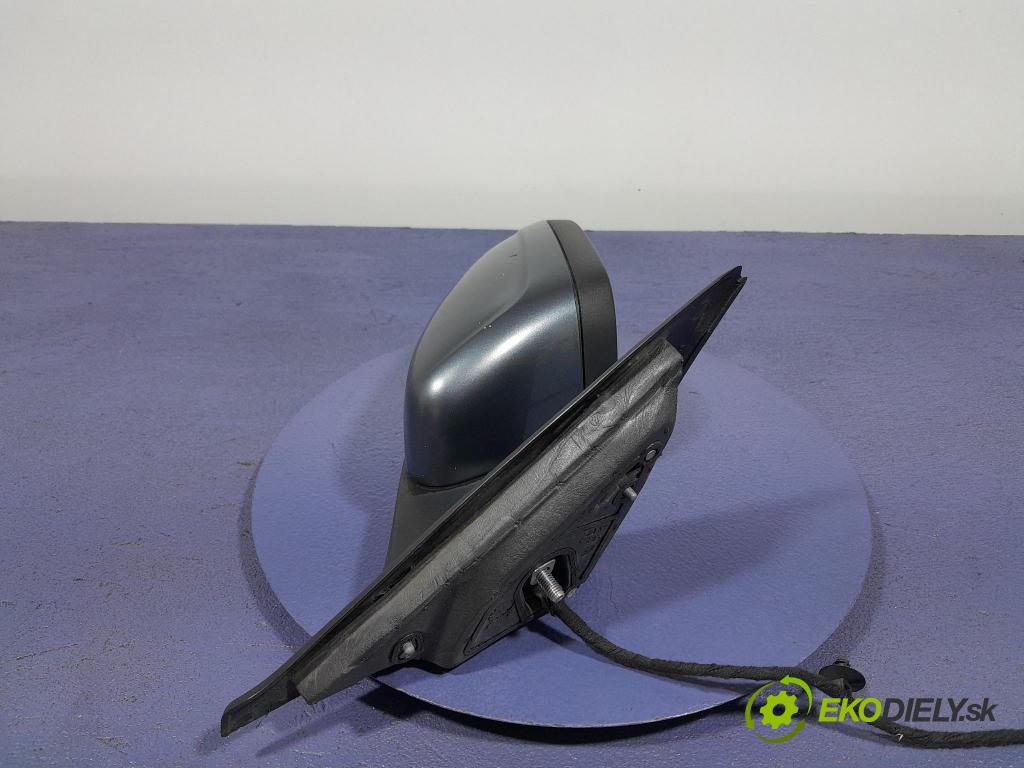 Volvo V50 2008 zrkadlo pravé 31278717