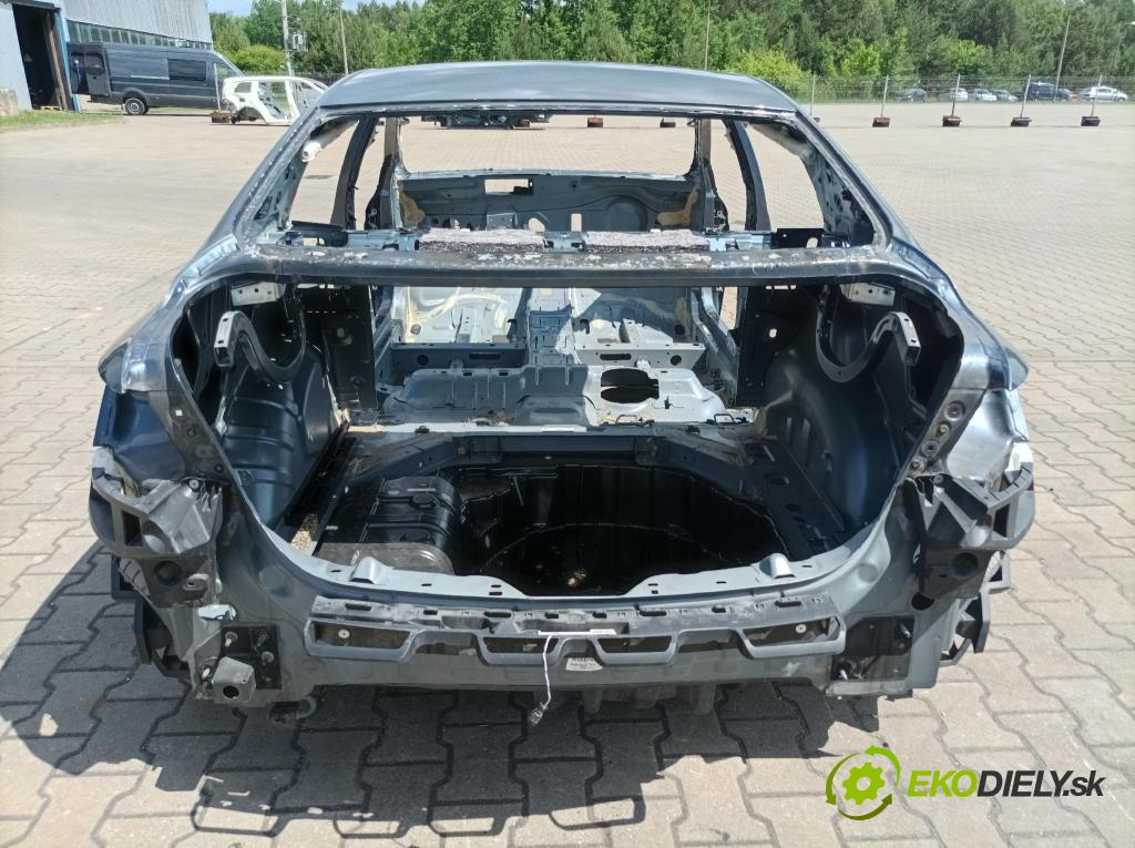 Renault Megane 2019 blatnik Zad: Levý: 