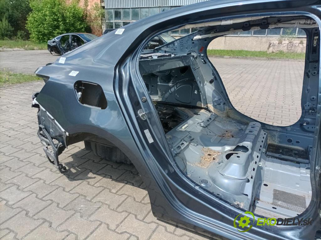 Renault Megane 0 blatník zad v pravo: