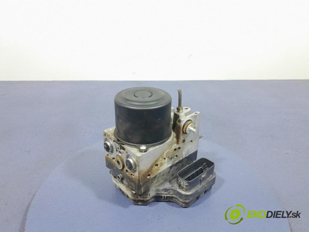Toyota Rav4 2007 čerpadlo ABS x 44540-42100