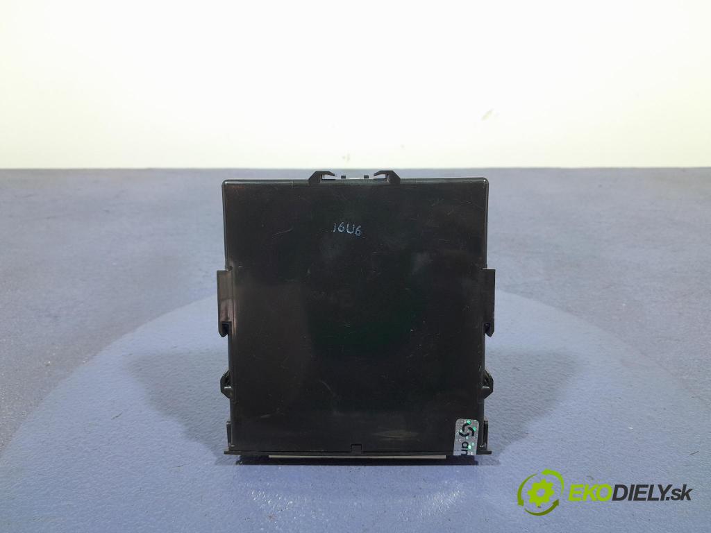 Toyota Auris 2017 riadiaca jednotka 89990-02380