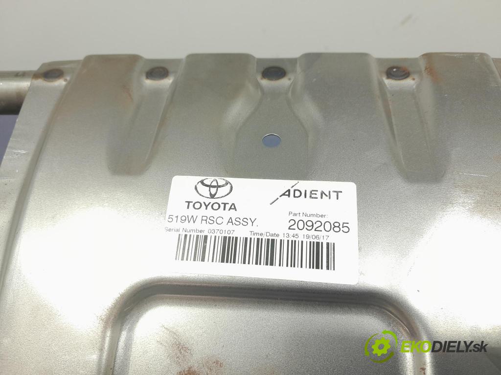 Toyota Auris 2017 Sedačka zadný 2092085