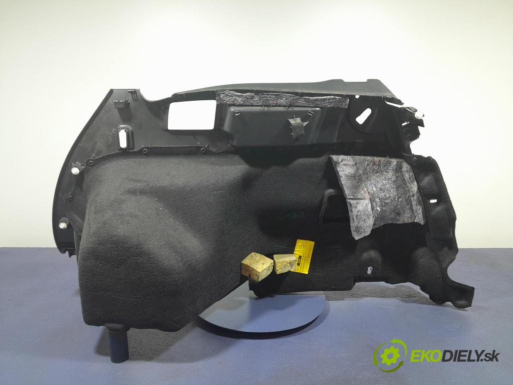 Toyota Auris 2017 Tapacír: kufr 64730-02190