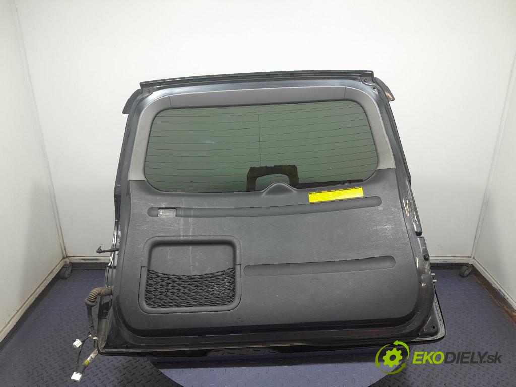Toyota Rav4 2007 zadní dveře kufra: kufr 