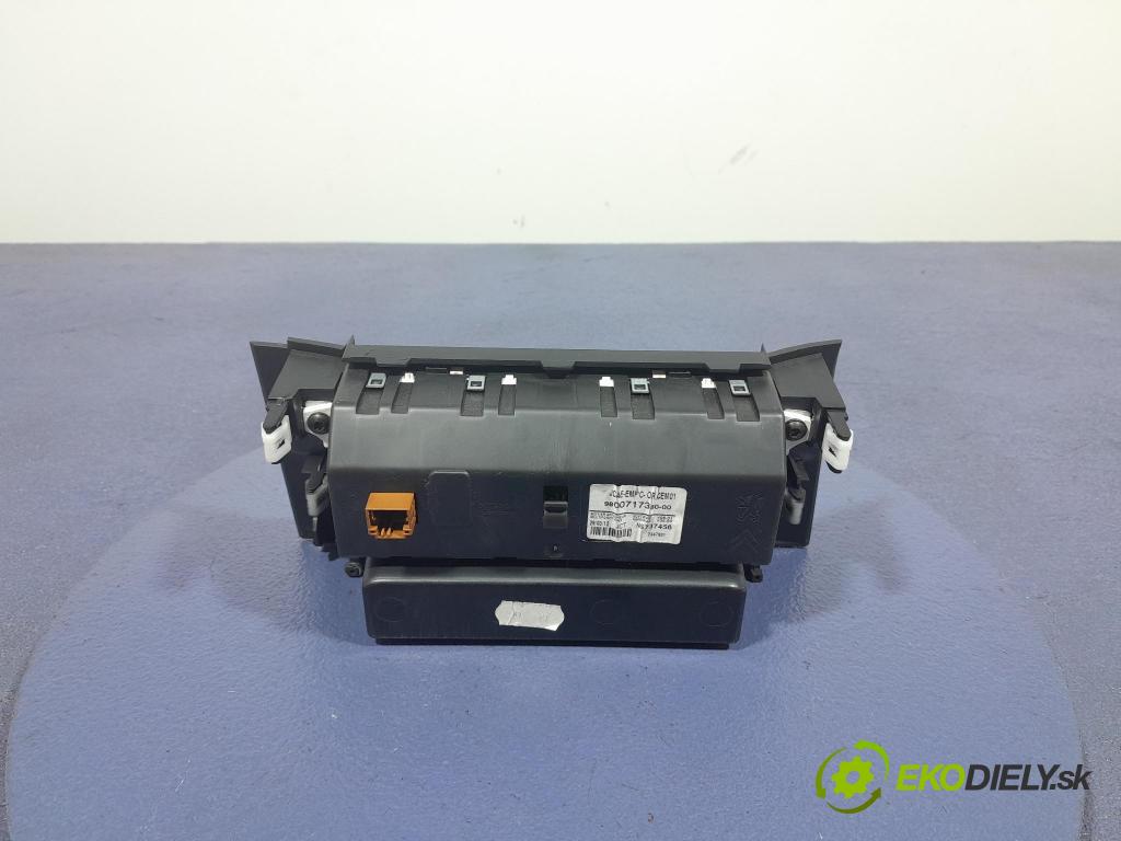 Citroen C4 2012 Zobrazit: Rádio: / GPS 9800717380