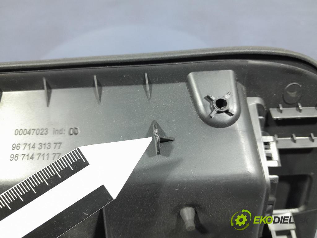 Citroen C4 2012 kastlík 9671431377