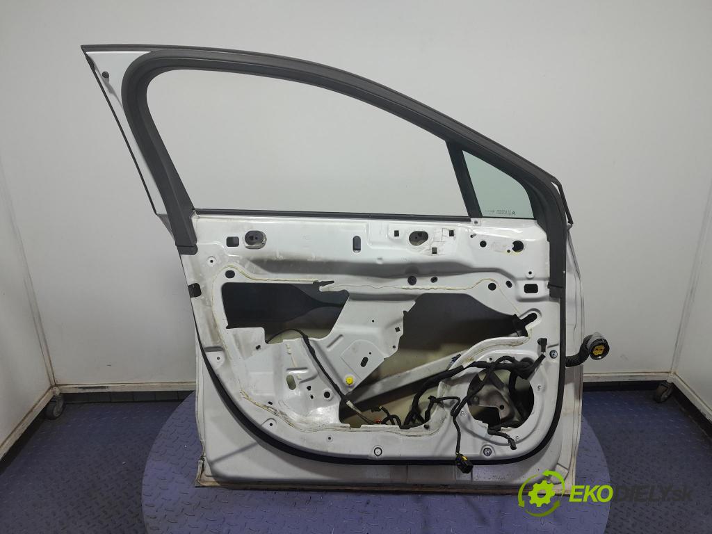 Citroen C5 2015 dvere Predné Vľavo: