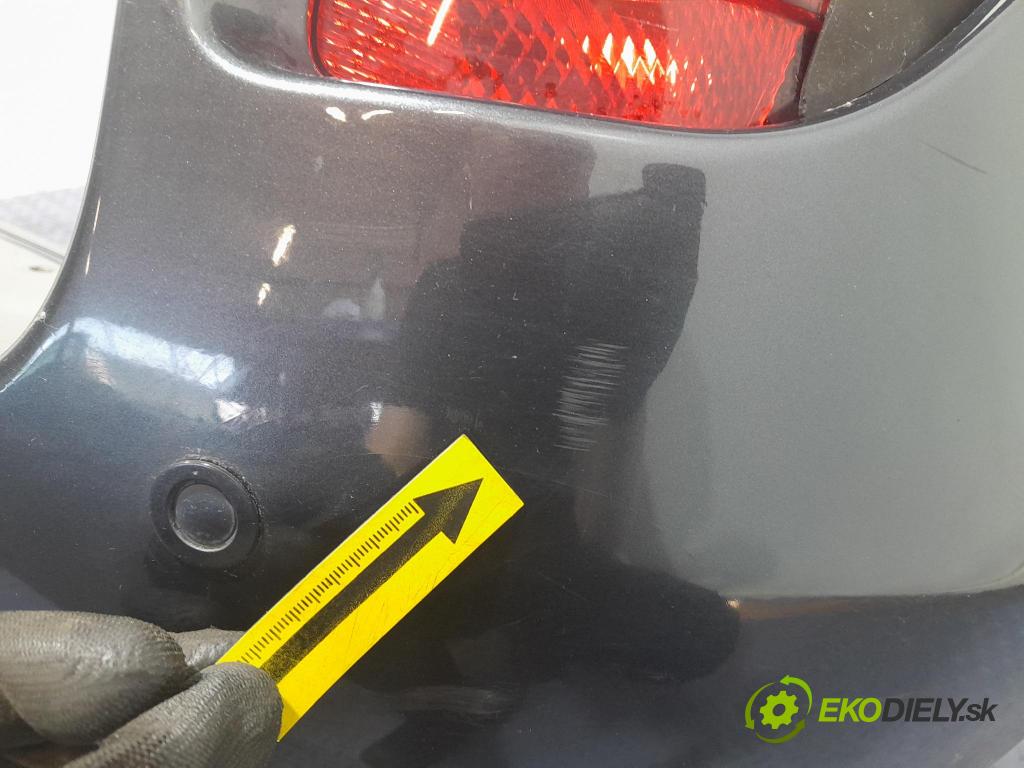 Toyota Rav4 2007 nárazník Zad: