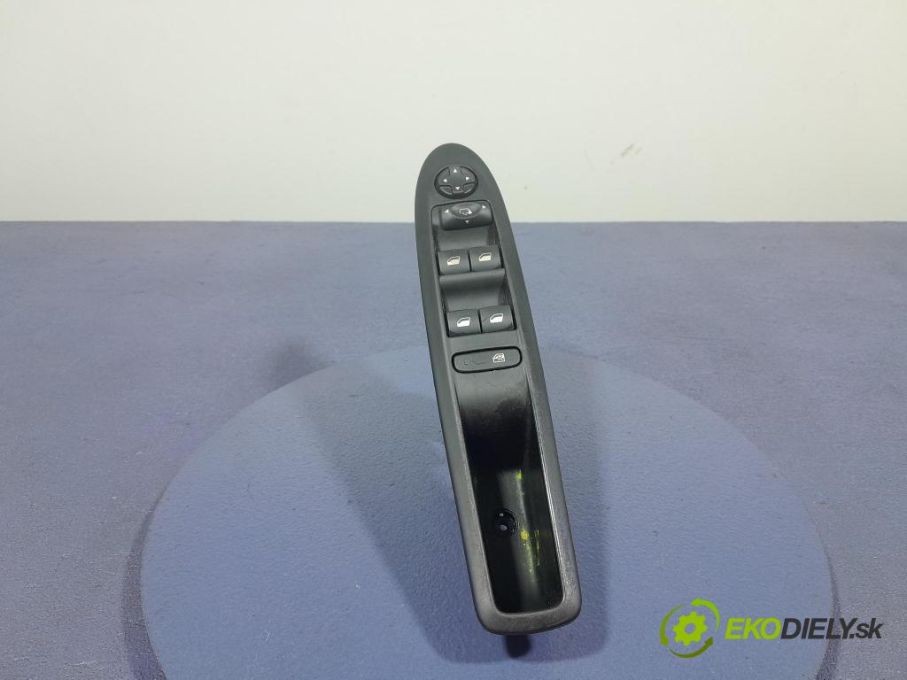 Citroen C4 2012 prepínač Okná: 96657050ZD