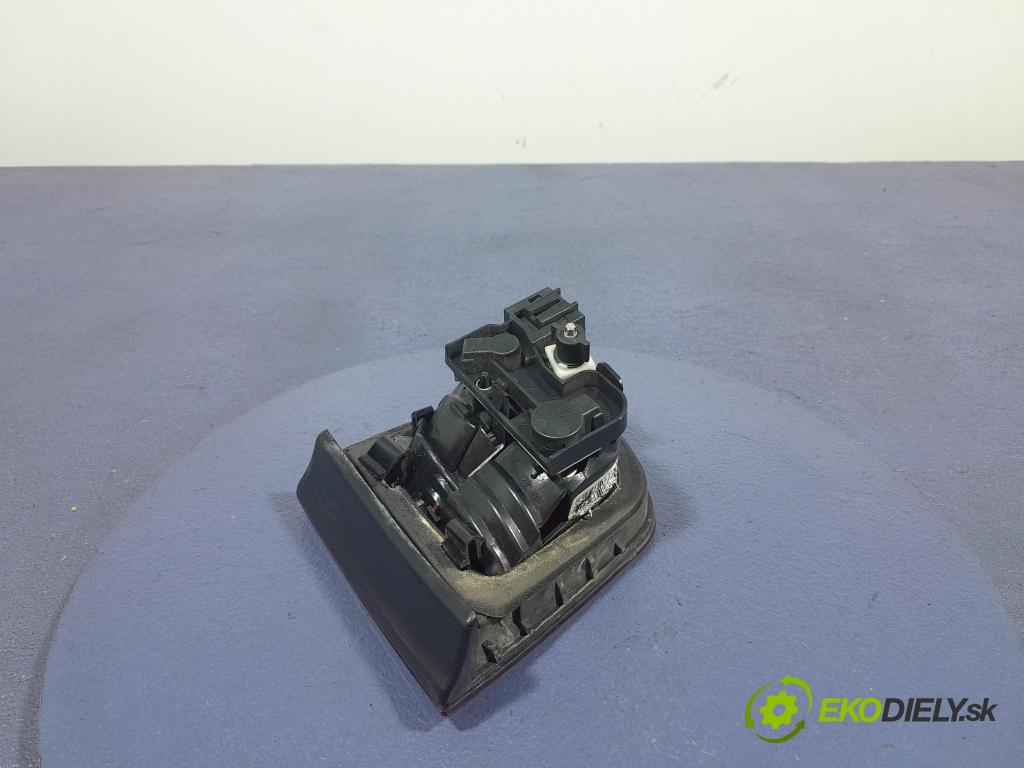 Citroen C5 2015 světlo Zad: levá Uvnitř 9675067780
