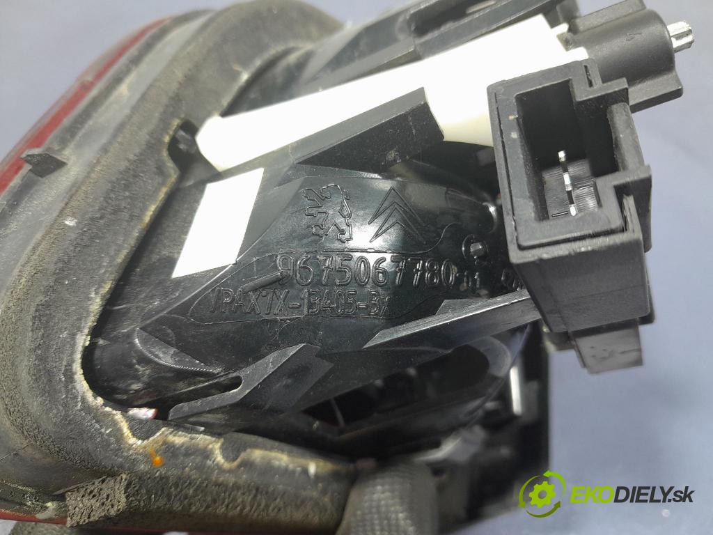 Citroen C5 2015 svetlo / reflektor zad ľavá Vnútri: 9675067780