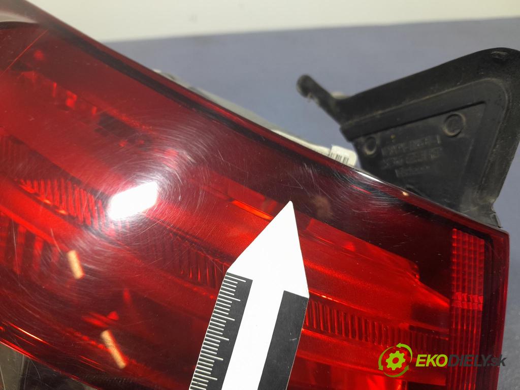Citroen C5 2015 svetlo / reflektor zad ľavá Vonkajsia: 9675061580