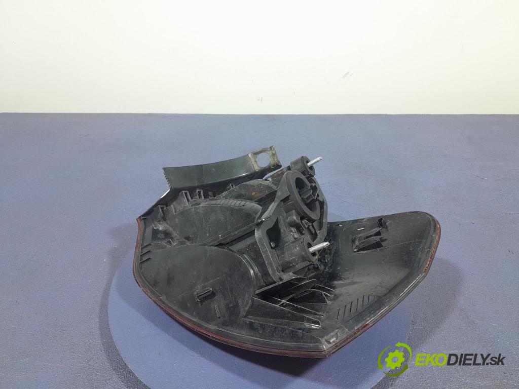 Citroen C5 2015 svetlo / reflektor zad ľavá Vonkajsia: 9675061580