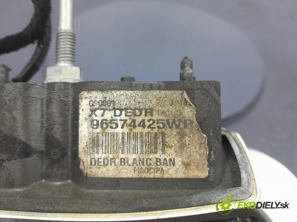 Citroen C5 2015 zpětné zrcátko prave 96574425WP