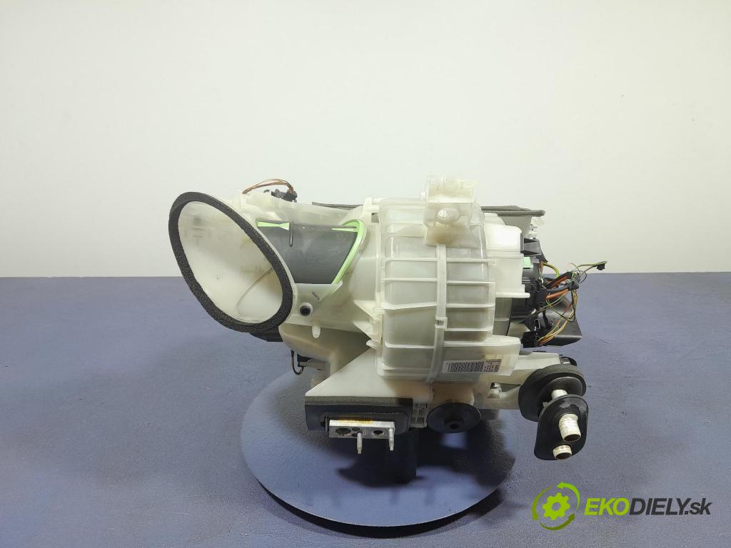 Citroen C4 2012 radiator 9688826380
