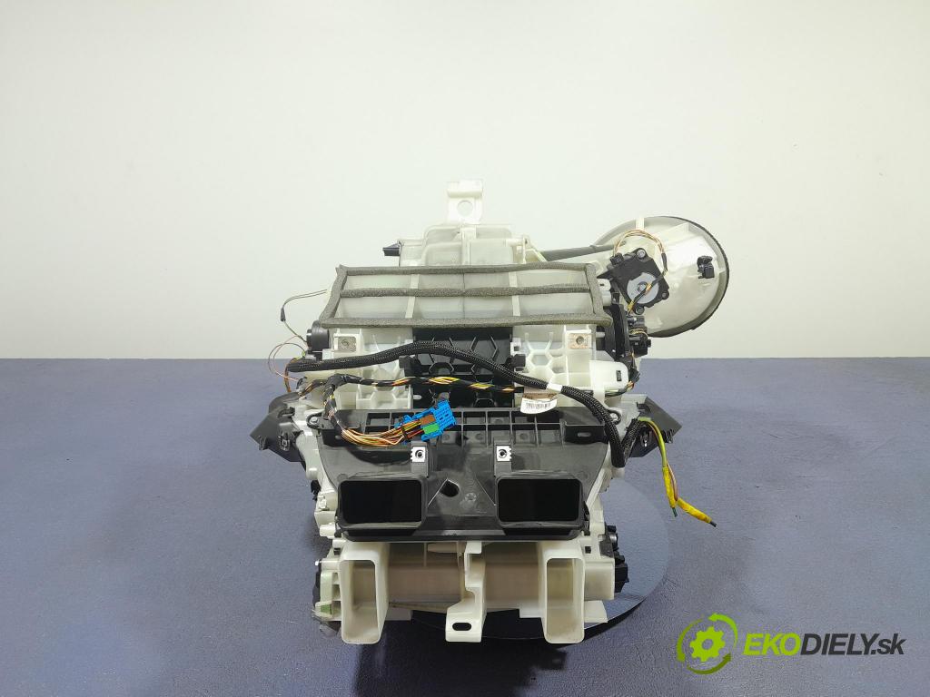 Citroen C4 2012 radiator 9688826380