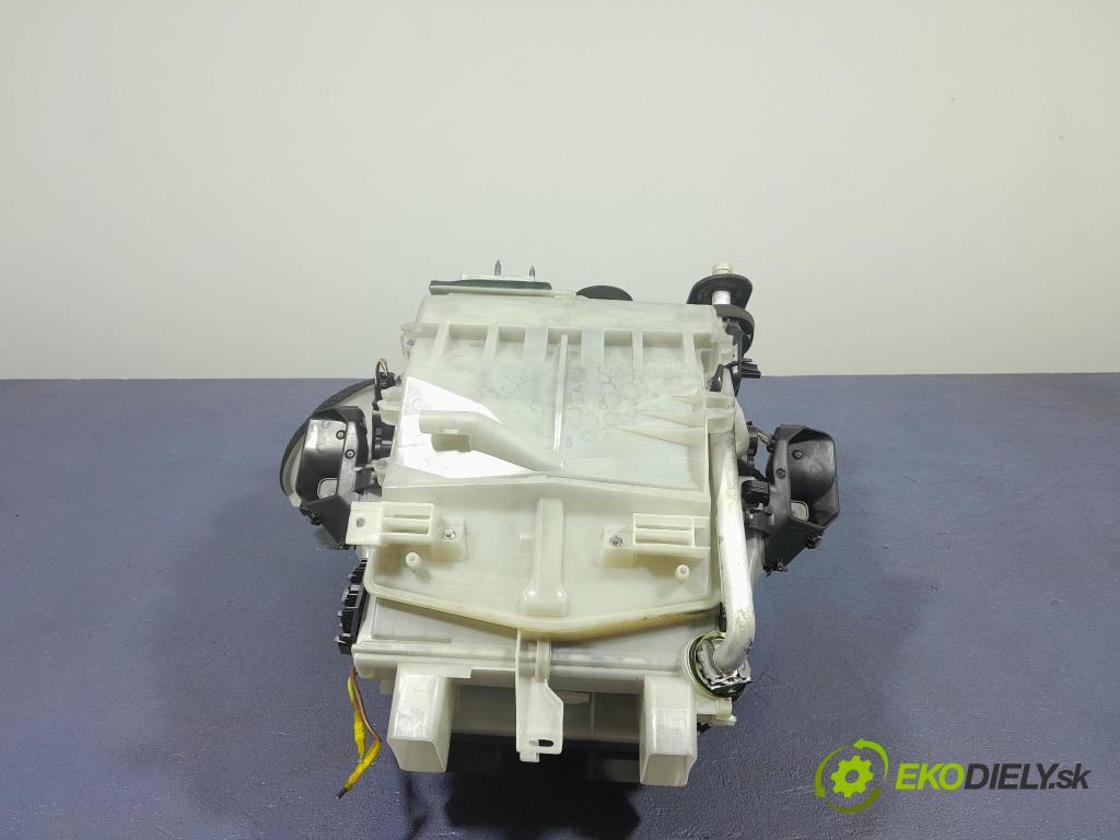 Citroen C4 2012 radiator 9688826380
